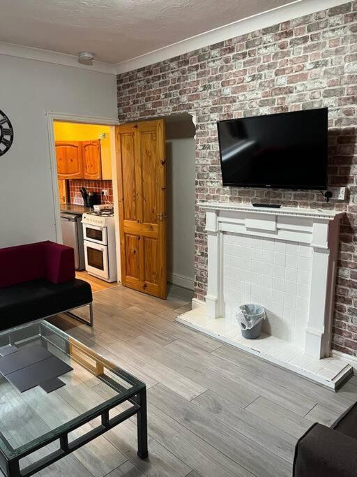 Ovington Grove 2 Fully Equipped Kitchen Free Parking 3 Bedrooms Netflix Ньюкасл-апон-Тайн Экстерьер фото